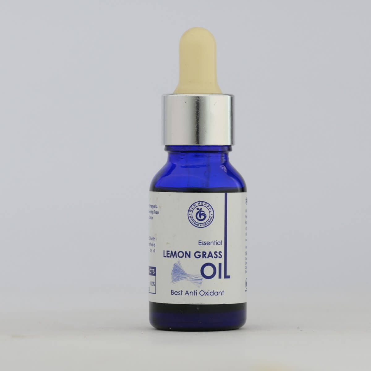 Essential Lemongrass Oil – Stress Relief, Skin Toning & Insect Repellent - Gemherbal